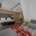 Uji Ftohte Hotel 4*