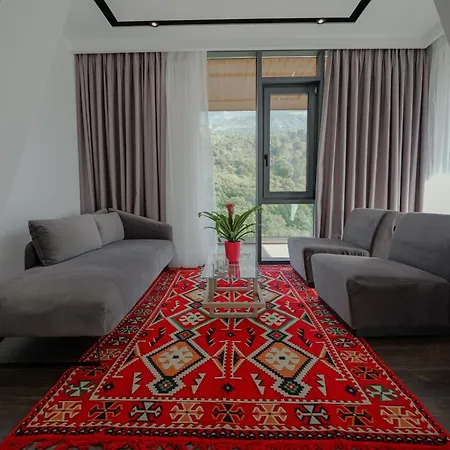 Hotel Uji Ftohte 4*
