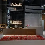 Uji Ftohte Hotel