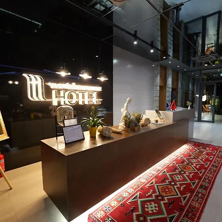 Uji Ftohte Tepelenë