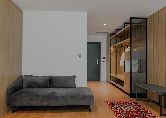 Uji Ftohte 4* Tepelene