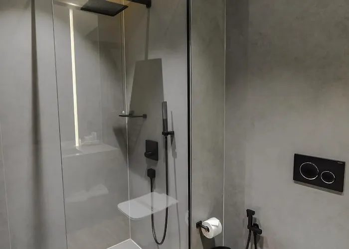 Hotel Uji Ftohte Tepelene